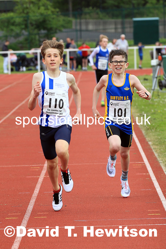Men and Boys 800 metres, 2022 North Eastern Track and Field Champs., Middlesbrough. David T. Hewitson/Sports for All Pics